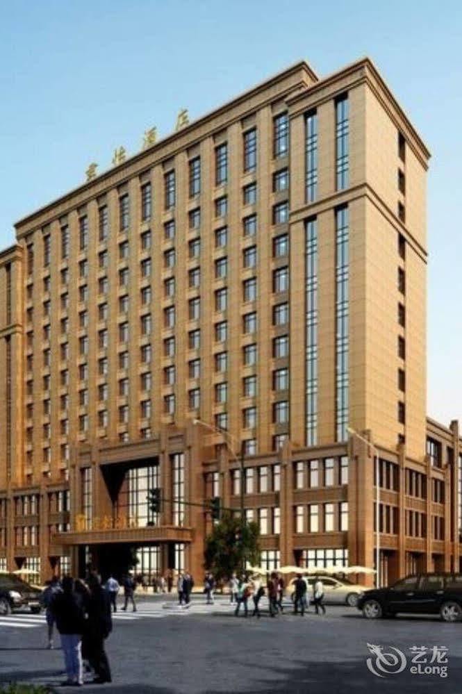 June Hotel Čchang-čchun Exteriér fotografie